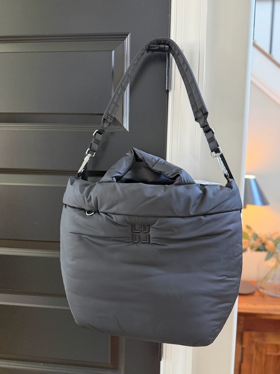 lululemon athletica Handbags - LULULEMON travel tote